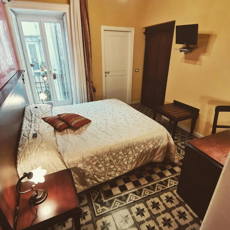 Palazzo Il Cavaliere B&B De Charme Модика Экстерьер фото