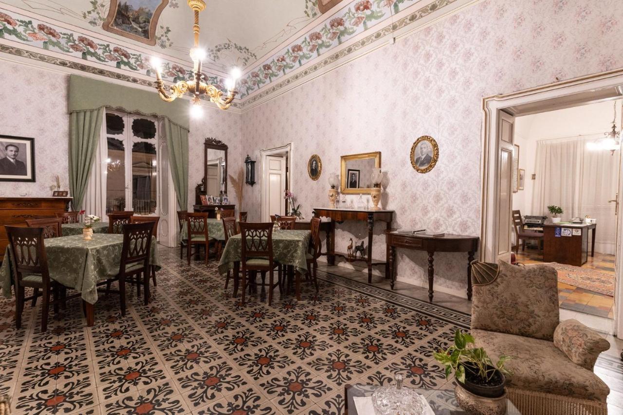 Palazzo Il Cavaliere B&B De Charme Модика Экстерьер фото